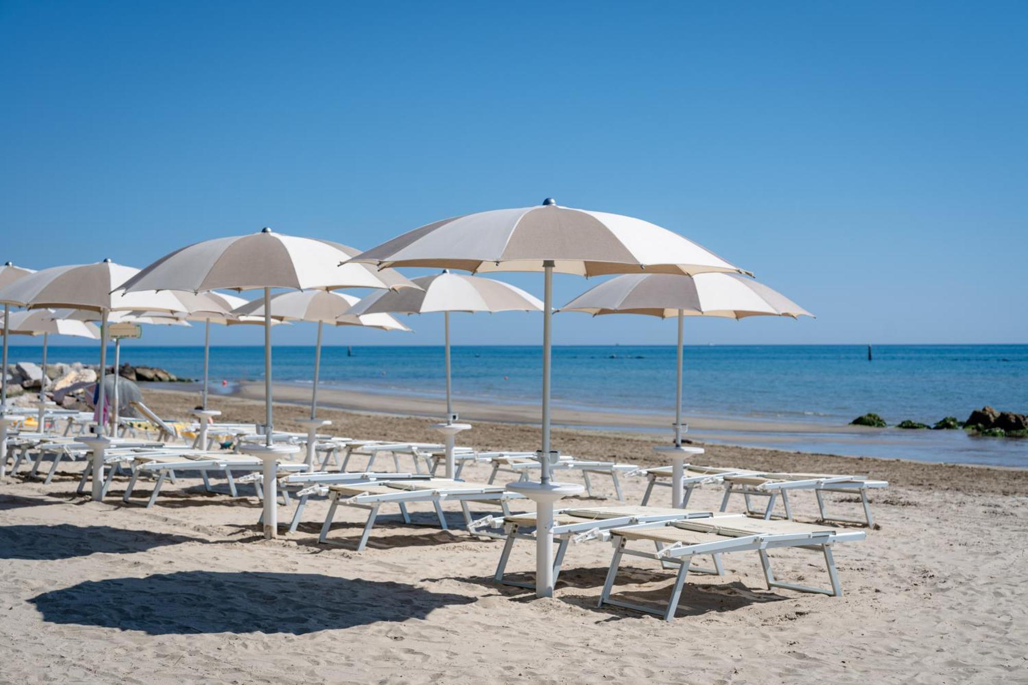 Hotel Club Del Sole Stork Family Collection Giulianova Exteriér fotografie